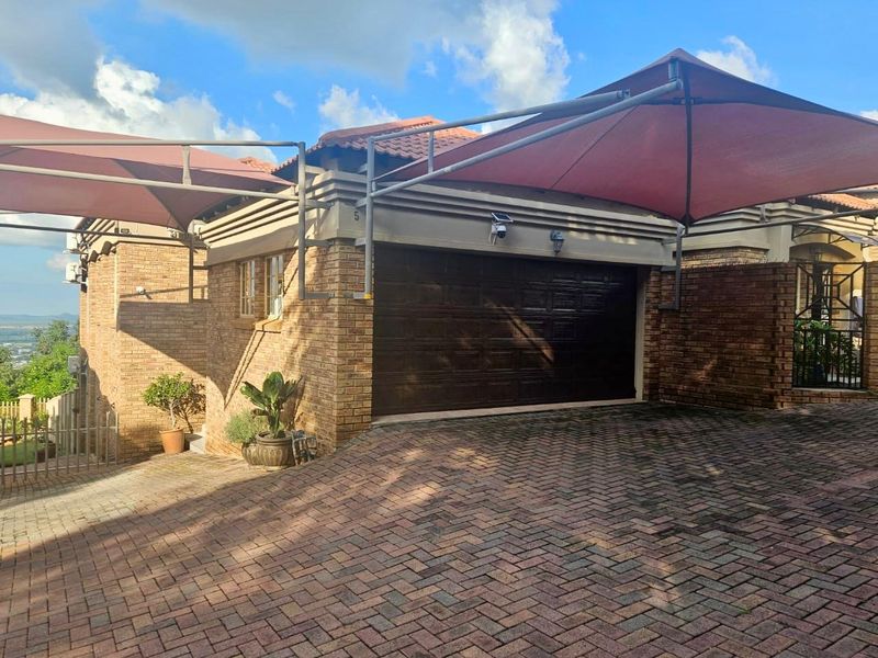 Family home in Safari Gardens - Photo 2