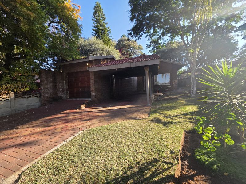 House For Sale In Rustenburg - Photo 1