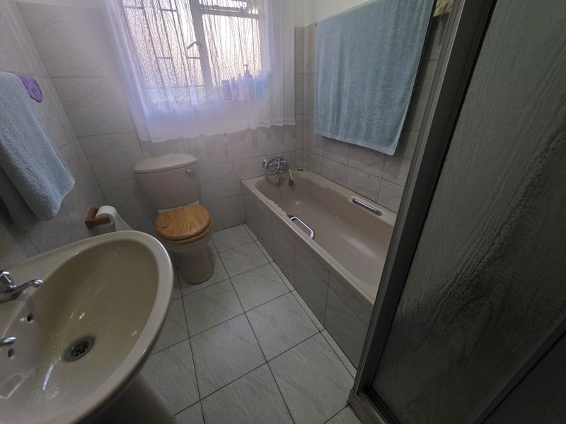 House For Sale In Rustenburg - Photo 7