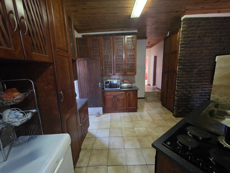 House For Sale In Rustenburg - Photo 5