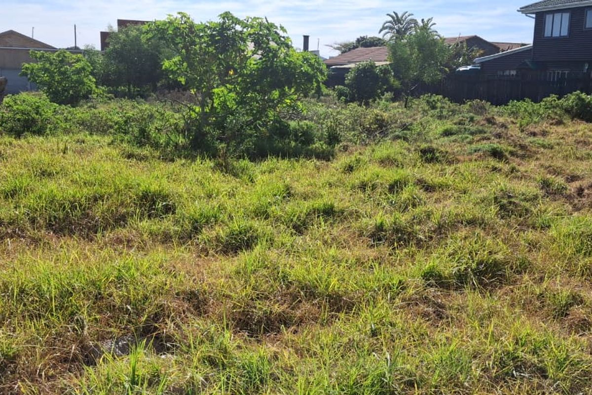 Tranquil Coastal Retreat – 768m2 of Untouched Potential - Vacant Land - Photo 4