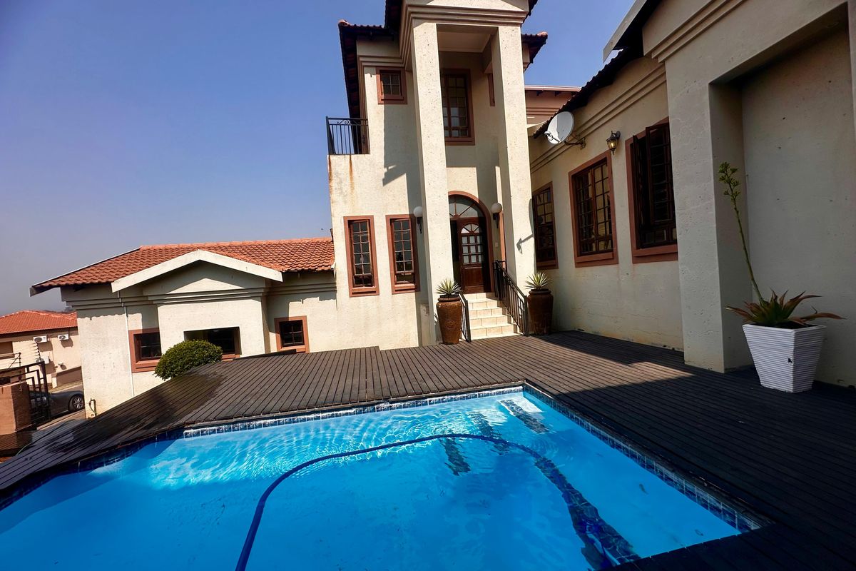 House For Sale In Rustenburg - Photo 3