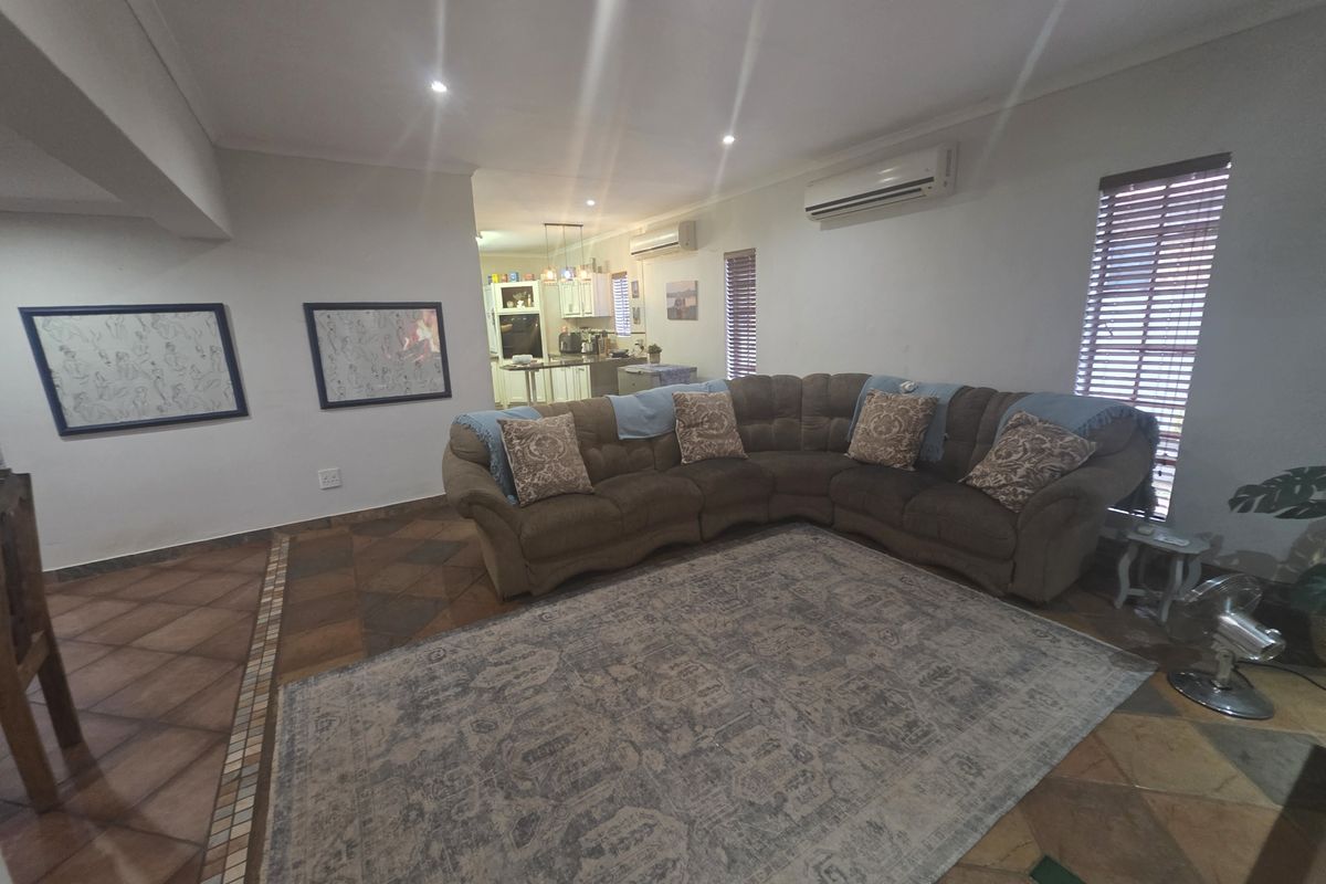 House For Sale In Rustenburg - Photo 4