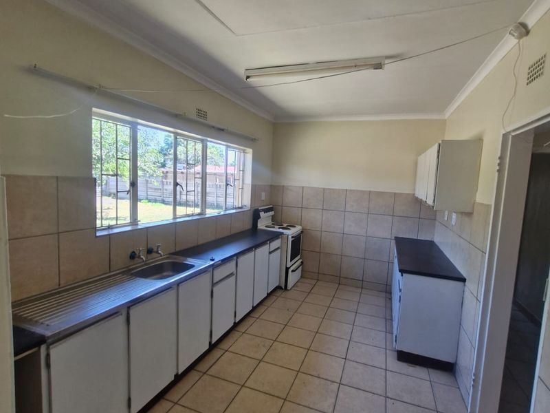 House Rental Monthly In Rustenburg - Photo 9