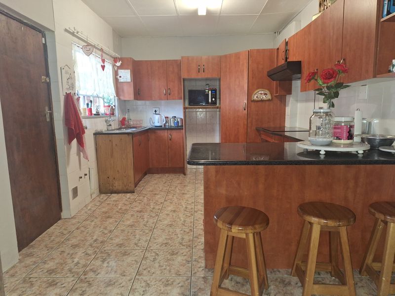 House For Sale In Rustenburg - Photo 8