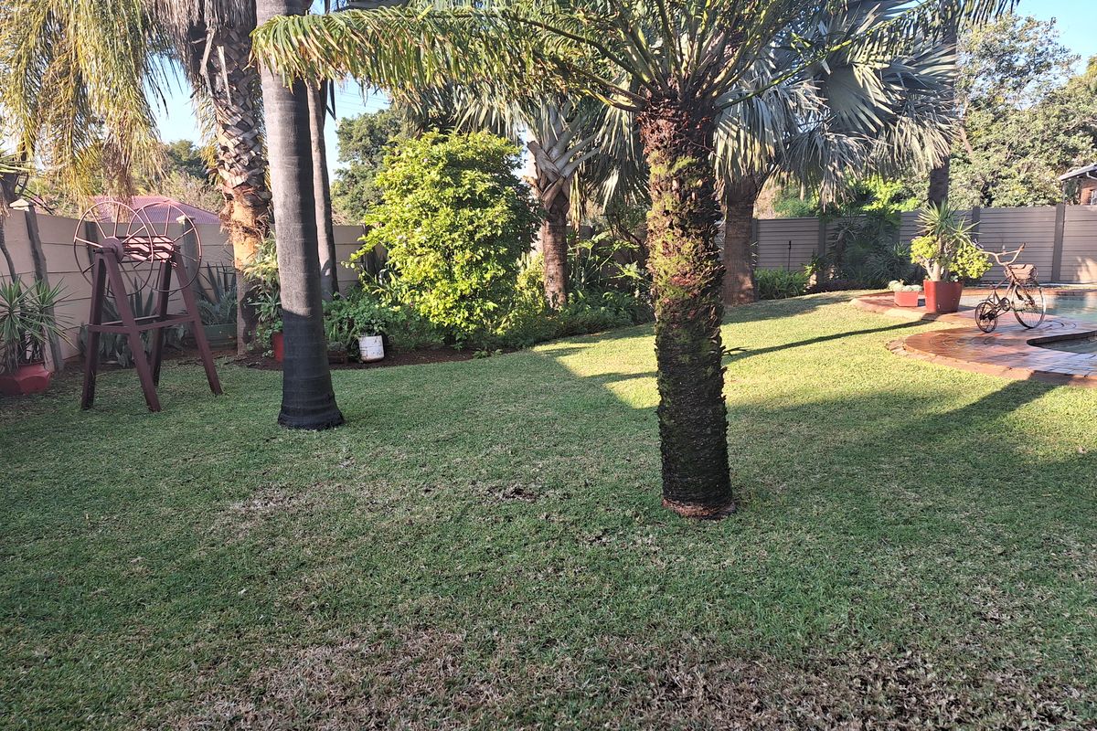 House For Sale In Rustenburg - Photo 4