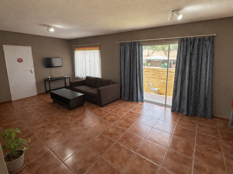 Duplex Pending Sale In Rustenburg - Photo 5