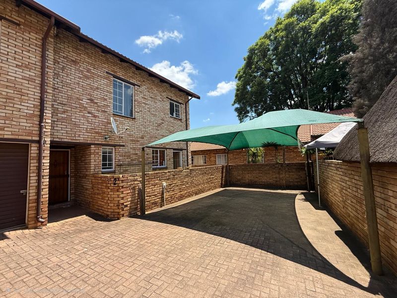 Duplex Pending Sale In Rustenburg - Photo 3