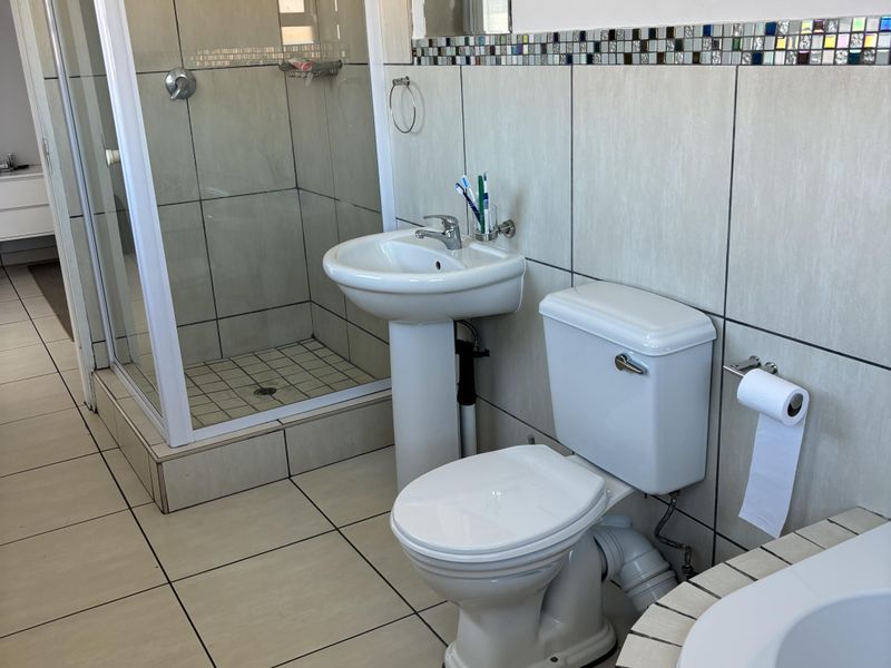 Townhouse For Sale In Rustenburg - Photo 6