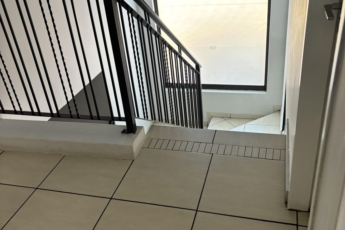 Townhouse For Sale In Rustenburg - Photo 3