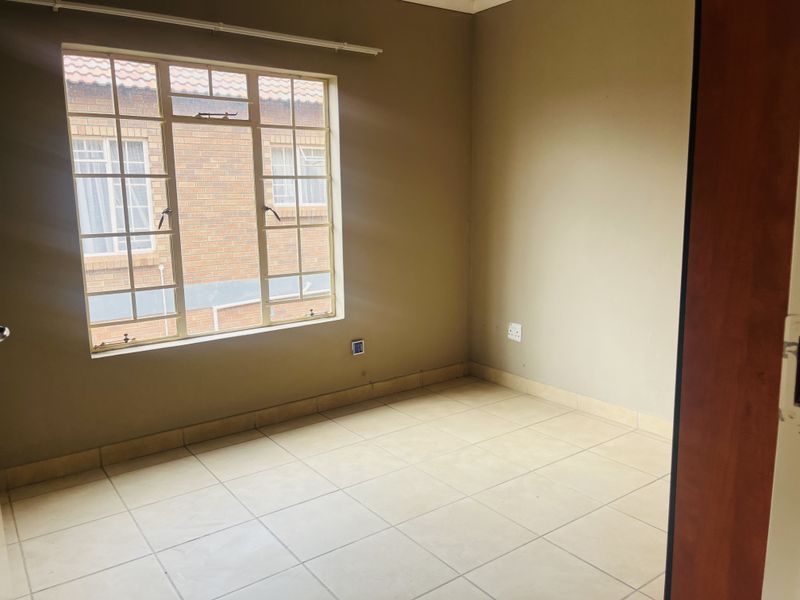 Comfort, Space & Convenience - Photo 7