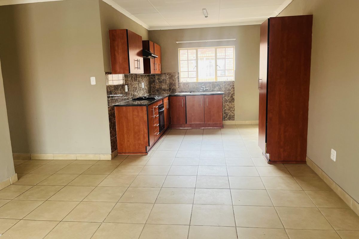 Comfort, Space & Convenience - Photo 4