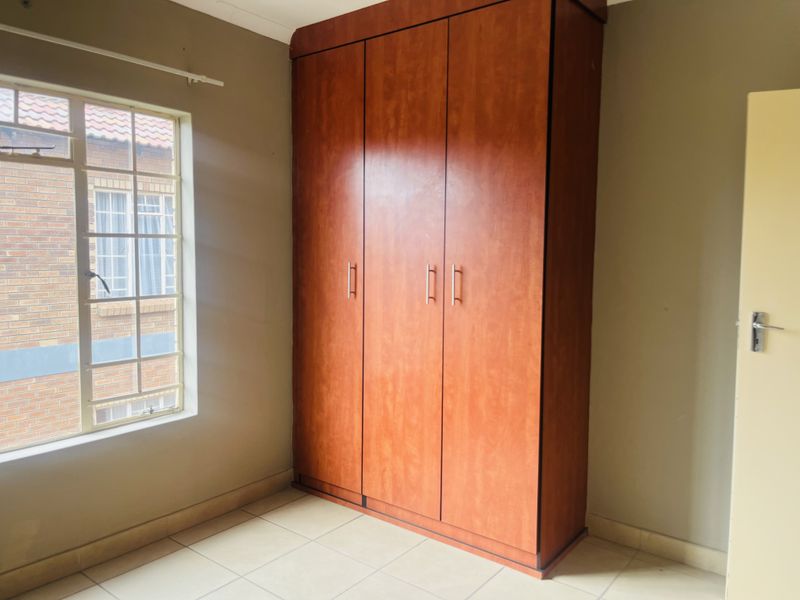 Comfort, Space & Convenience - Photo 8