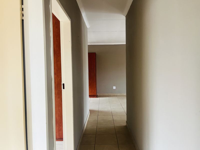 Comfort, Space & Convenience - Photo 6