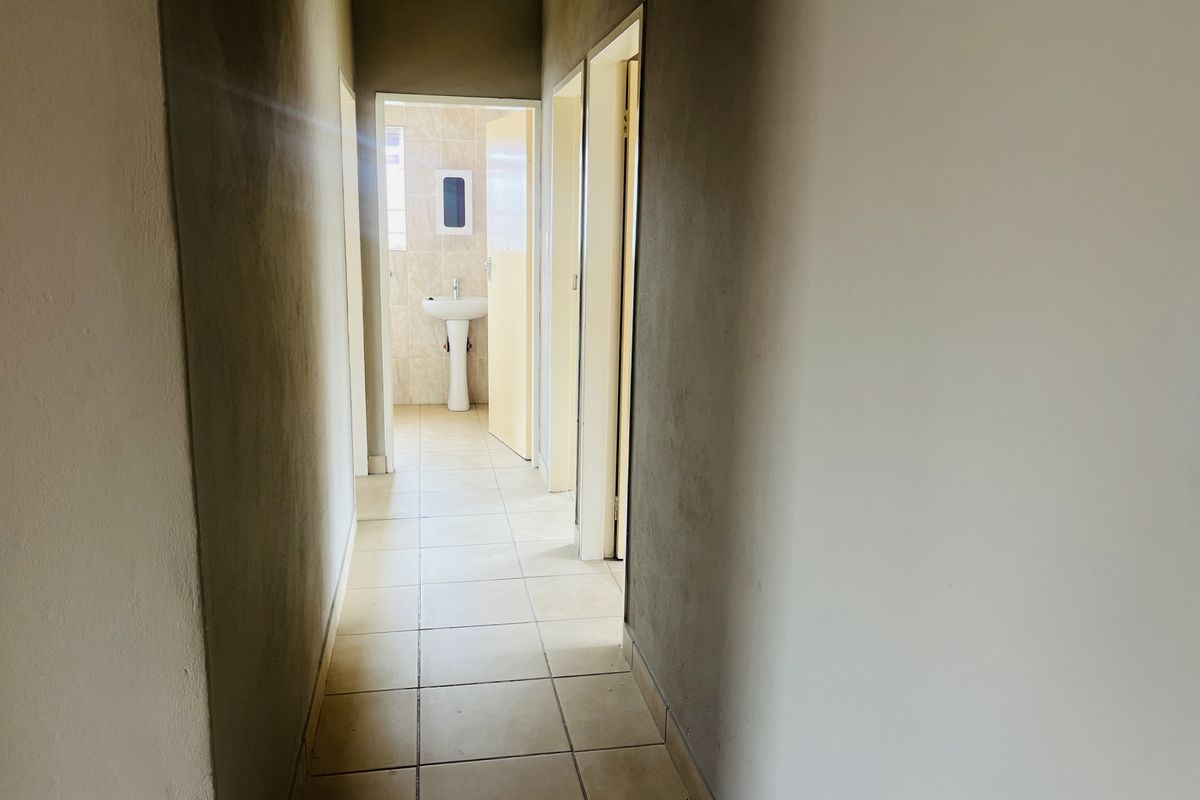 Comfort, Space & Convenience - Photo 5