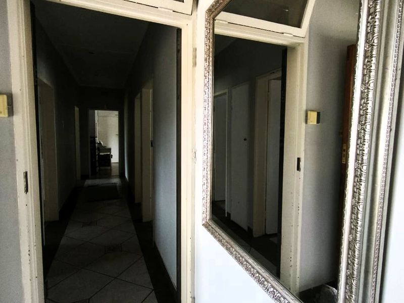 The Ultimate Family Living in Protea Park! - Photo 6