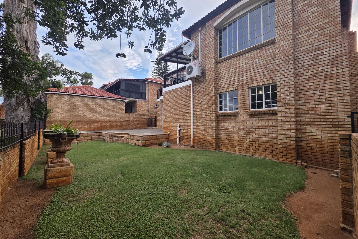 Family & Privacy in mind - Photo 5