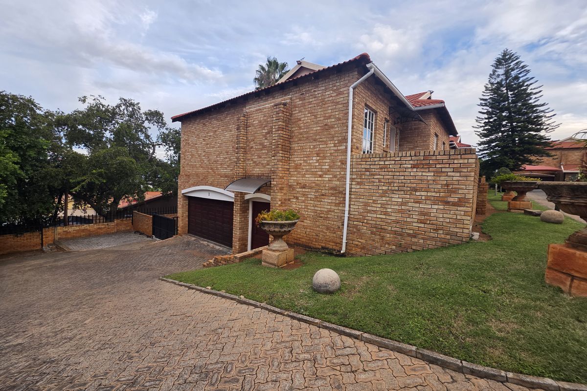 Family & Privacy in mind - Photo 4