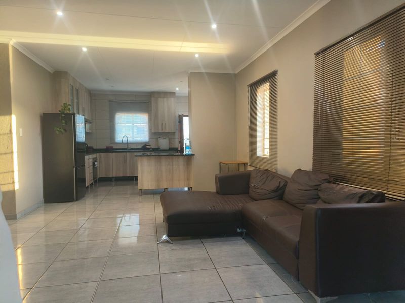 Real Value for this Spacious Family home - Photo 2