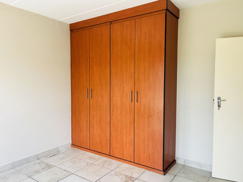 Move-In Ready - Photo 9