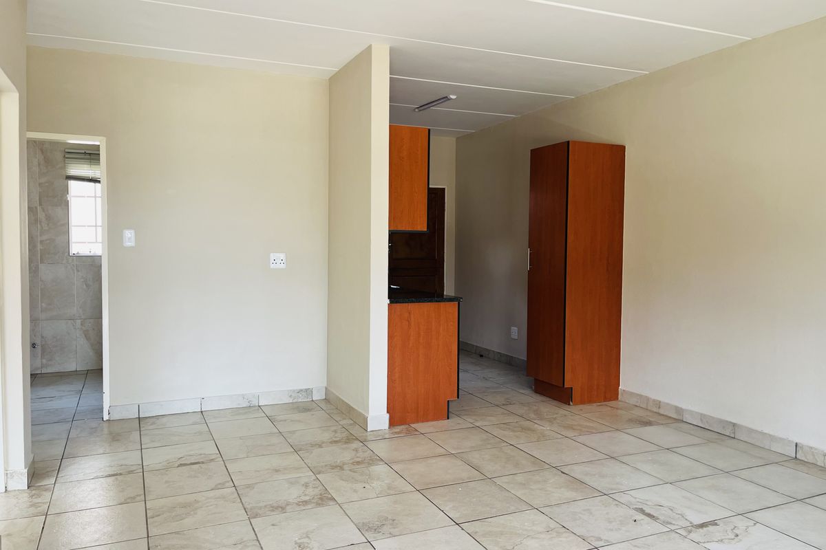 Move-In Ready - Photo 4