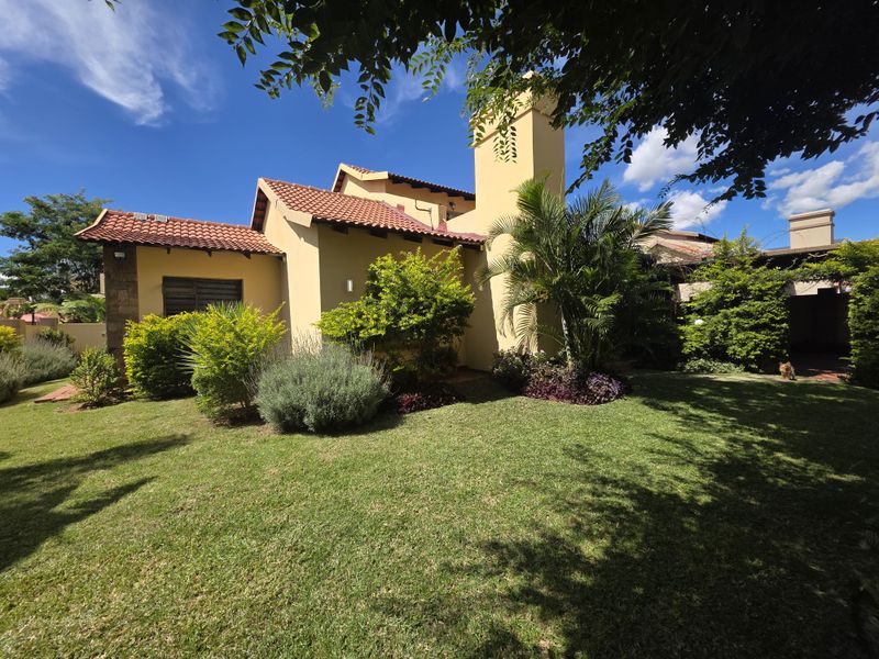 House For Sale In Rustenburg - Photo 2