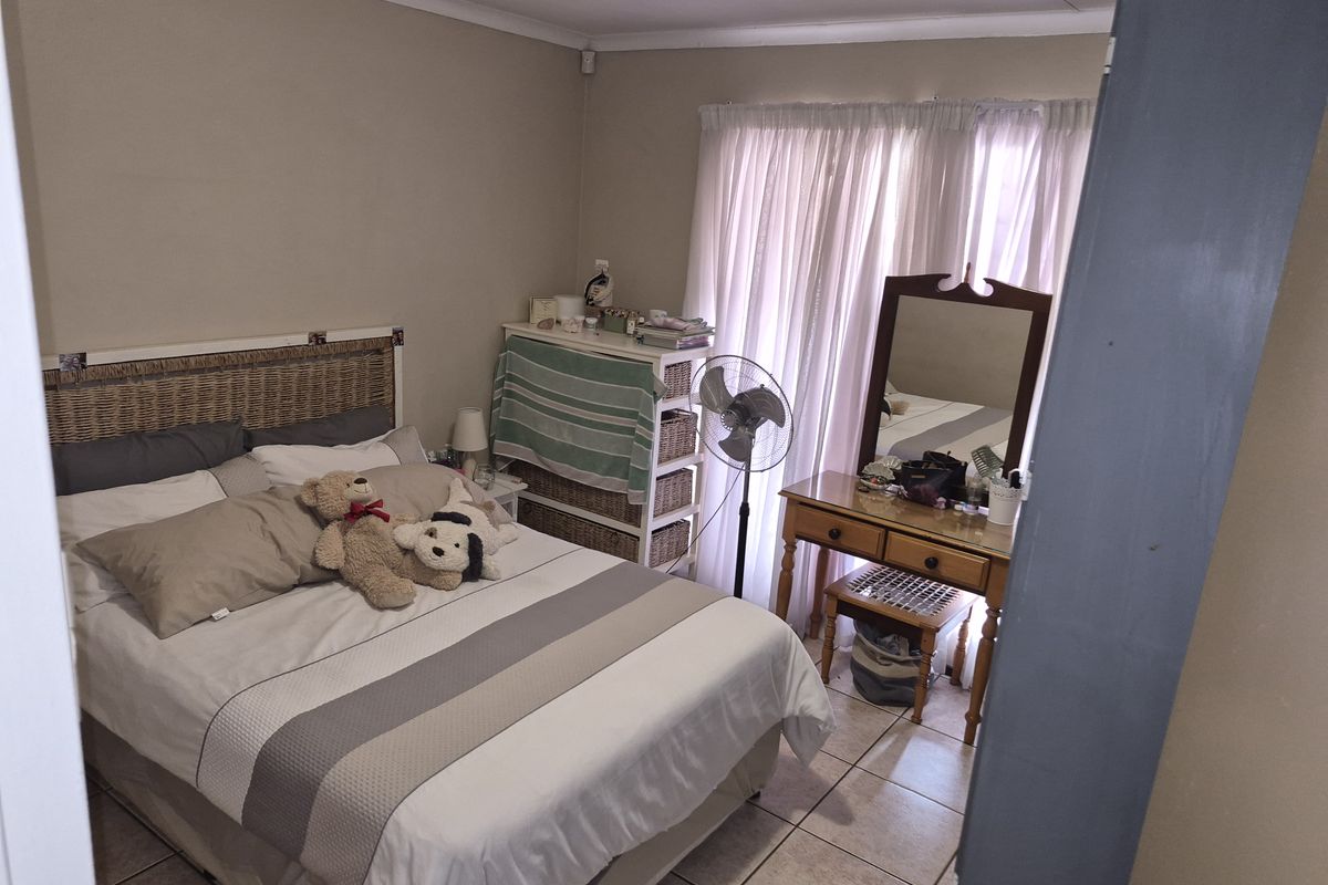 Going, Going, Gone!!! - Photo 4