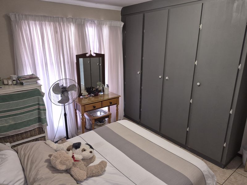 Going, Going, Gone!!! - Photo 5