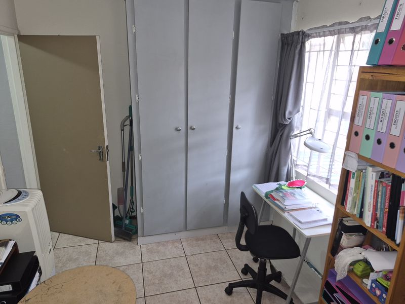 Going, Going, Gone!!! - Photo 8