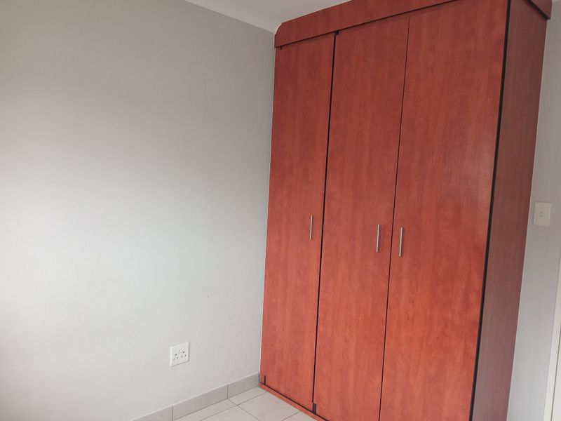 Secure Modern Home - Photo 8