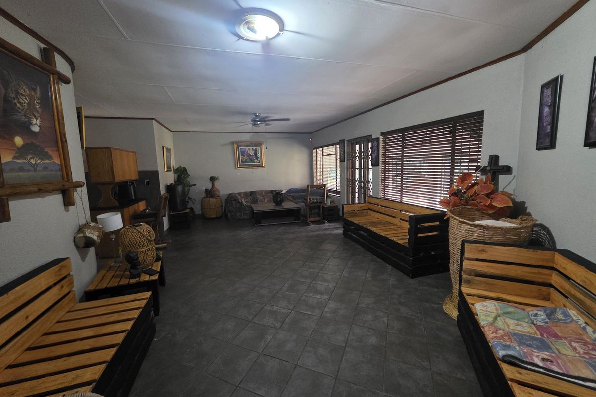 House For Sale In Rustenburg - Photo 4