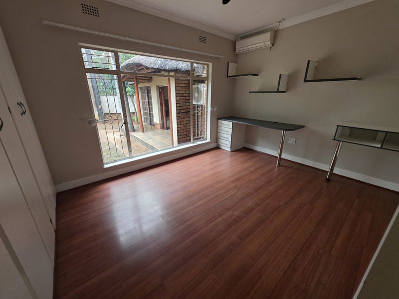 Family home in Cashan with a flatlet - Photo 8