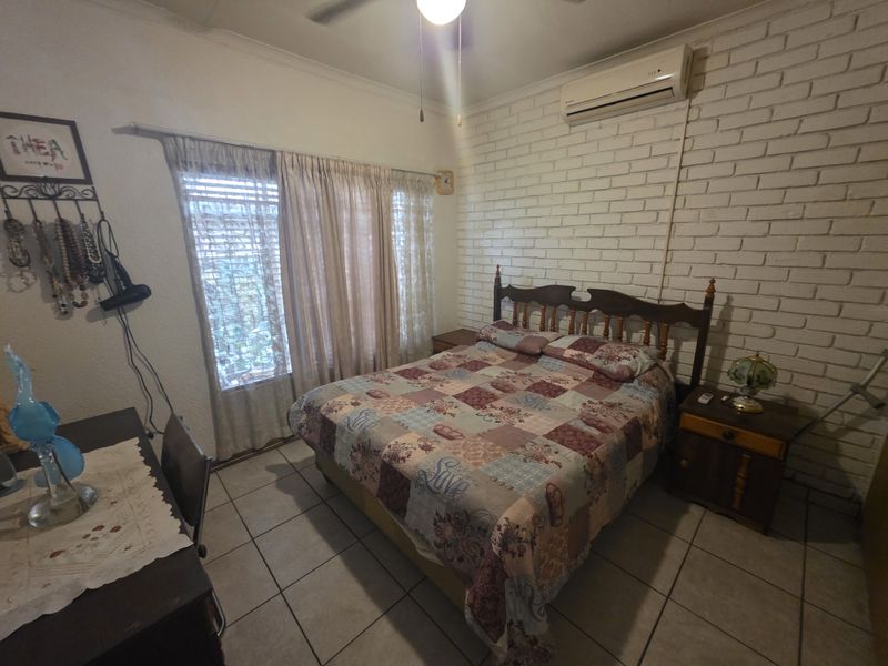 Townhouse For Sale In Rustenburg - Photo 8