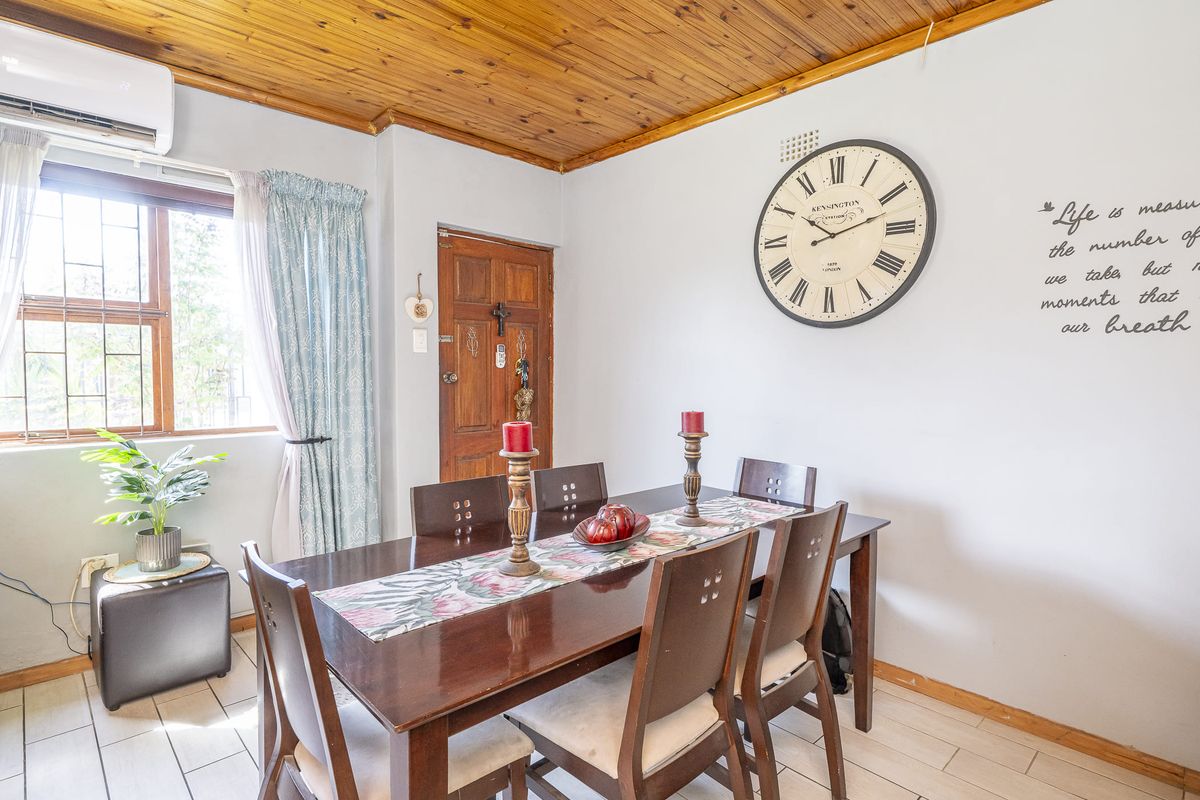 The Perfect Lock-Up-and-Go in Bonnie Brae! - Photo 3