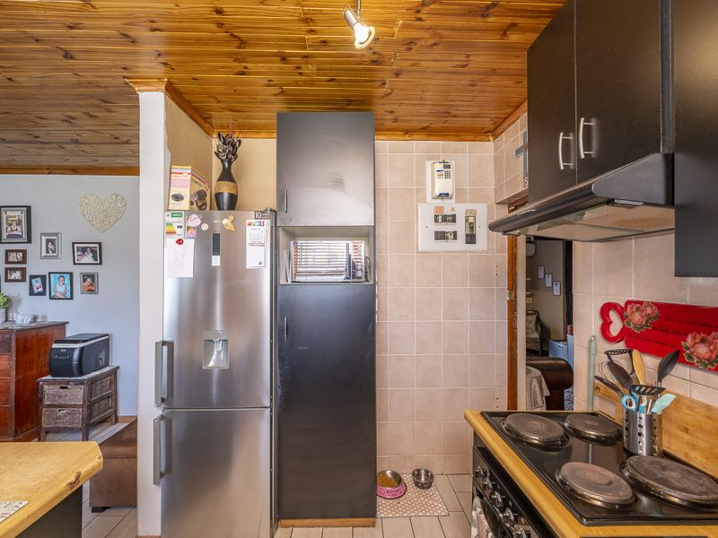 The Perfect Lock-Up-and-Go in Bonnie Brae! - Photo 6
