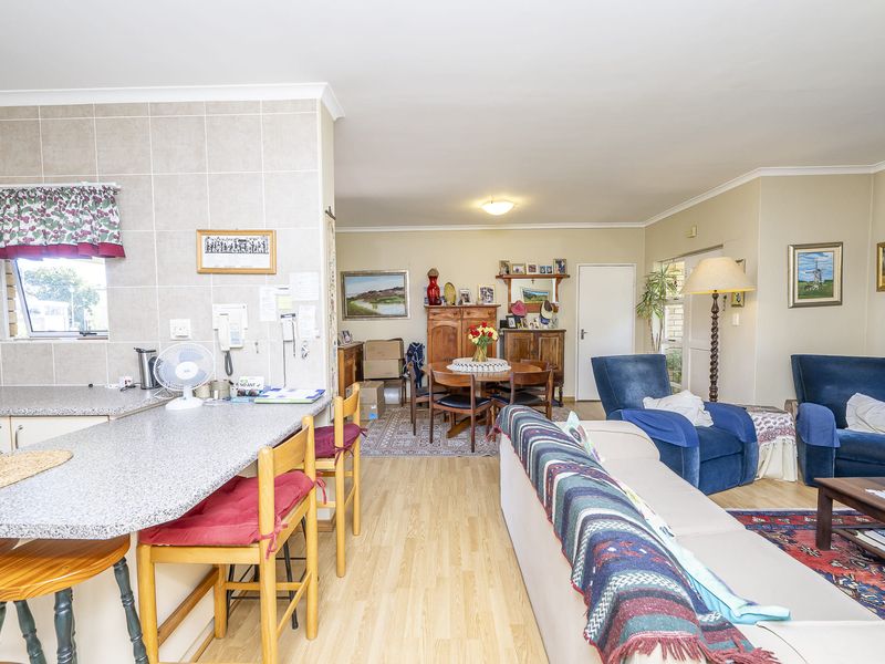 A Lovely Home in Klaradyn Retirement Village. Ready for You! - Photo 9