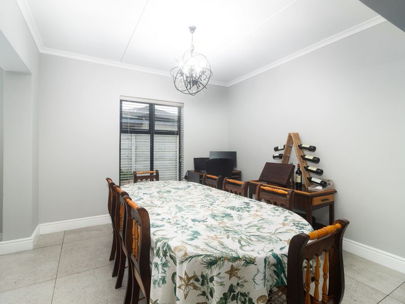 A Rare Gem Not to Be Missed - Photo 6