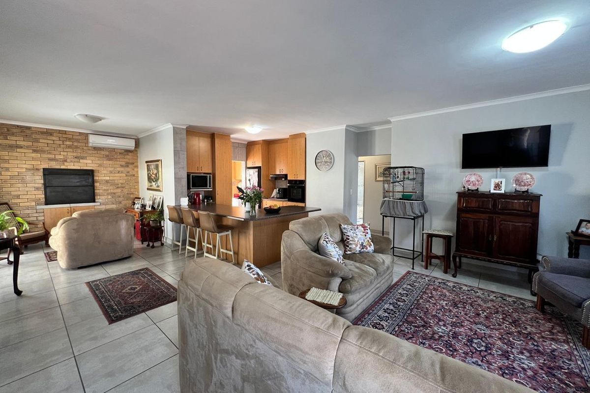 Easy Living in Style, Your Happy Place in Klaradyn - Photo 2