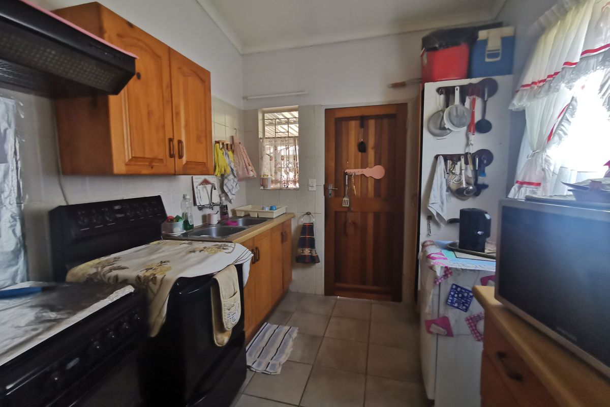 Ideal retirement unit now on sale - Photo 4