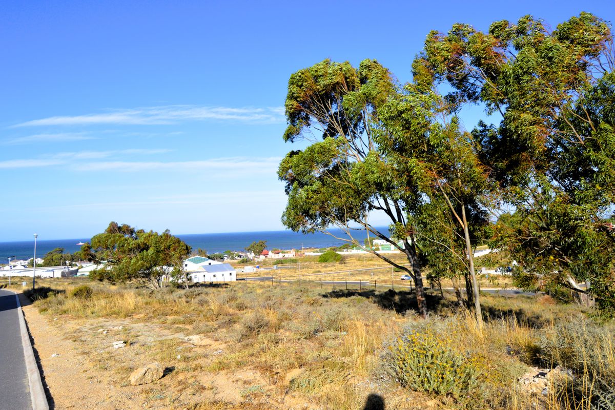 Not to be missed!!! A 904m2 Erf @ R600 000-00 in St Helena Bay. - Photo 3
