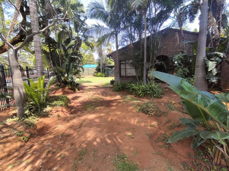 Nestled in the heart of Pretoria North - Photo 2