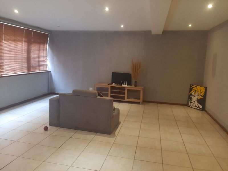 Fantastic well priced apartment for Sale - Photo 3