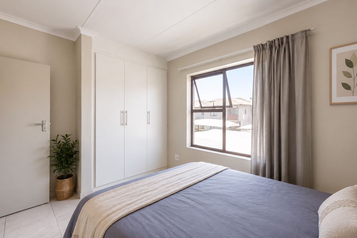 First Floor Unit in Modern Complex! - Photo 4