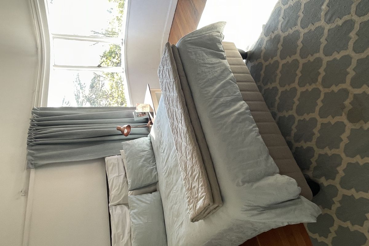 VIEWS! FABULOUS HOME WITH STUNNING COTTAGES - Photo 5