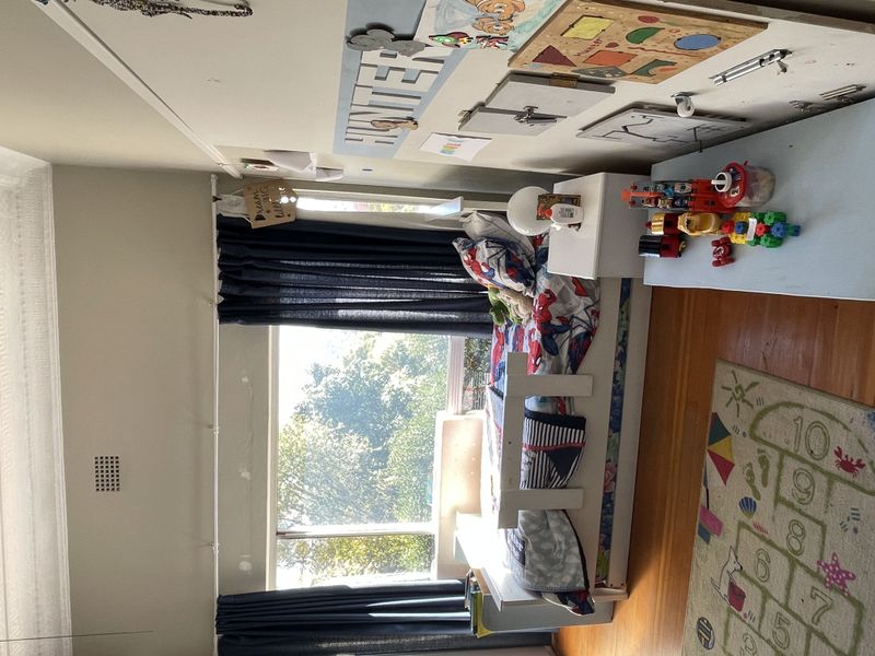 VIEWS! FABULOUS HOME WITH STUNNING COTTAGES - Photo 9