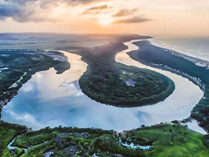 Exceptional opportunity for those seeking an elegant coastal retreat - Photo 4