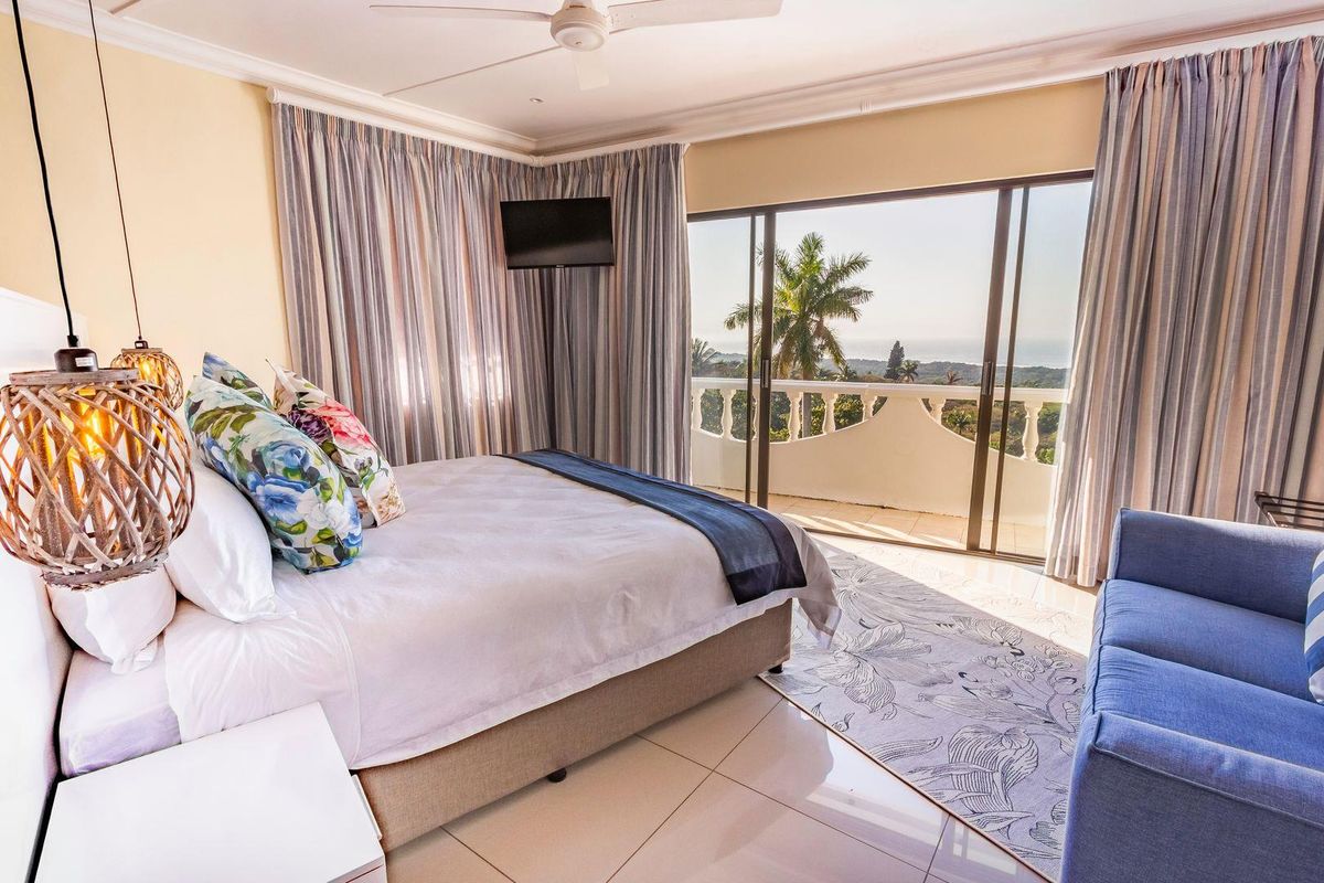 Exceptional opportunity for those seeking an elegant coastal retreat - Photo 5