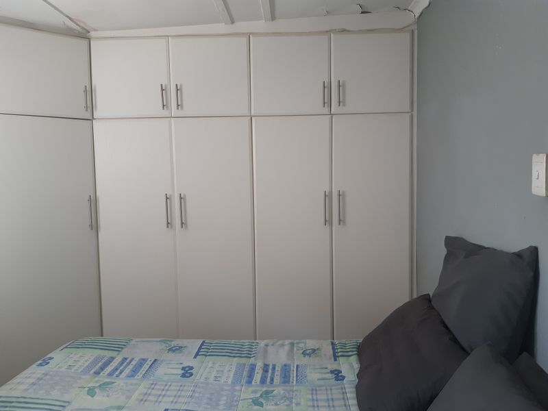 Lovely Home with Granny Flat, Bayview, Chatsworth - Photo 8