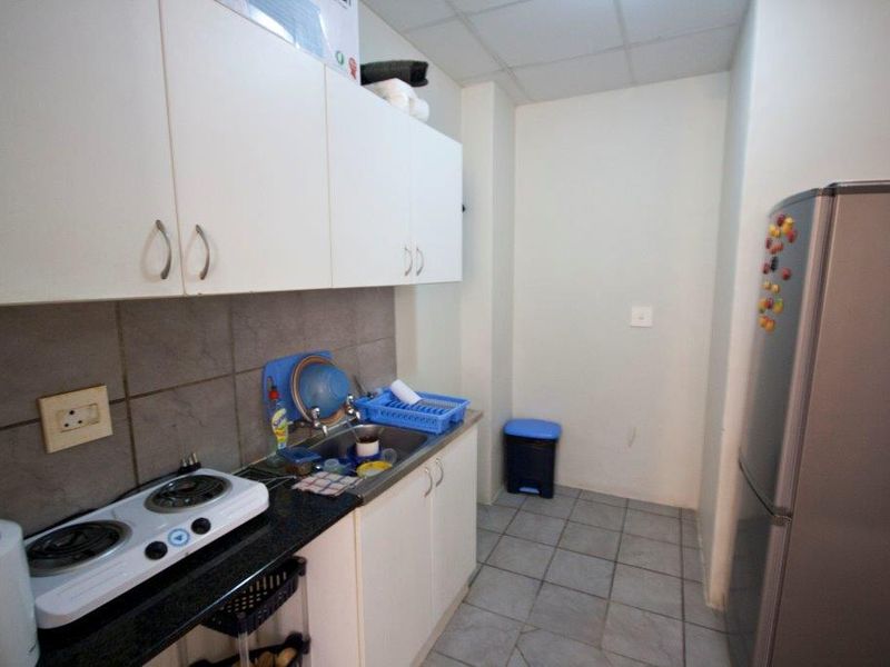 Apartment For Sale In Durban - Photo 2