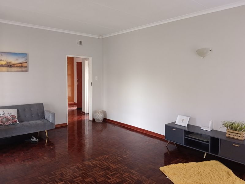 Perfect And Quiet Location - Photo 8